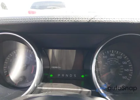 2019 Ford Mustang Ecoboost z USA, uszkodzony, nr VIN 1FA6P8TH3K5120831